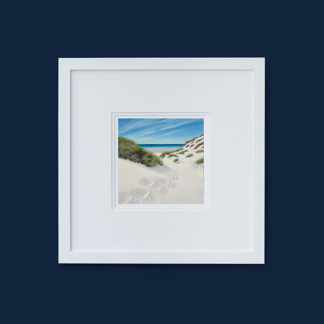 The way to the sea. Traigh Eais Barra